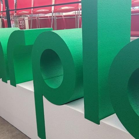 letras anarpla en corcho verde grandes