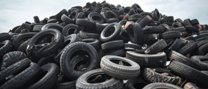 son muchos los neumaticos con los que no se sabe qué hacer y es un gran problema por su contenido en materias contaminantes que hacen dificil su recuperación